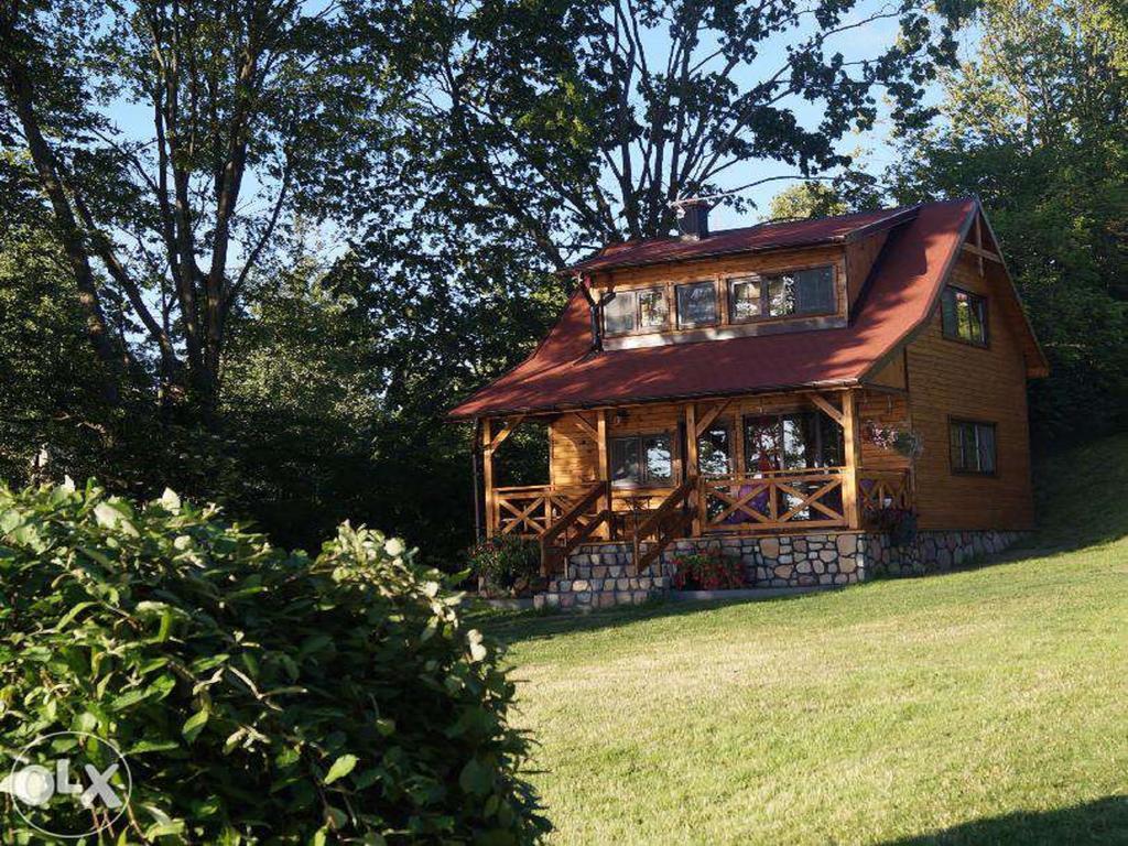 Domek Nad Jeziorem Na Mazurach-Marta Jeziorowskie Exterior photo